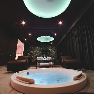 3* Hotel Capri Spa